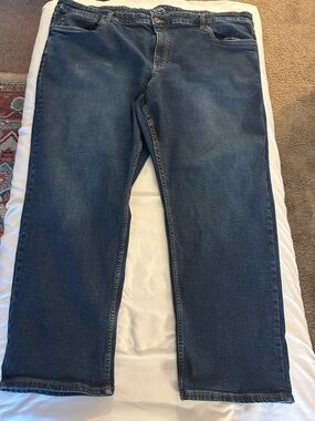 Chaps Straight Fit Jeans in Medium Blue, Plus 4x Izod Mens Shirt